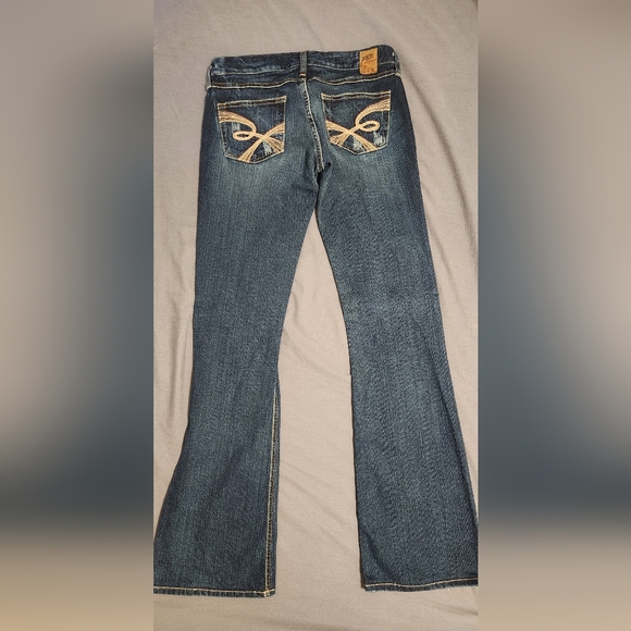 BKE Starlight stretch jeans. - Picture 6 of 10